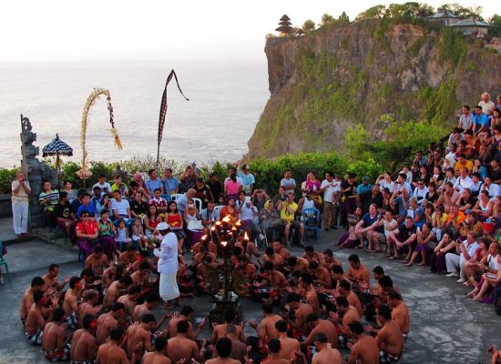 uluwatu show